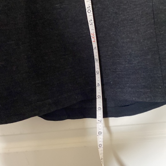 Adidas YL Girls Athletic Black/Grey Tunic with Pockets - Picture 9 of 9